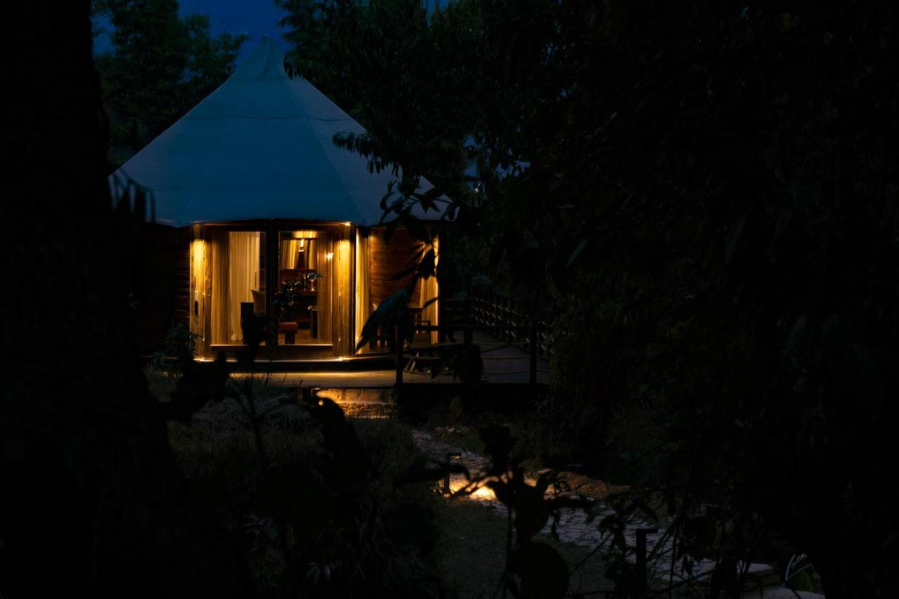The Pavilions Himalayas Lake View Ποκάρα Εξωτερικό φωτογραφία